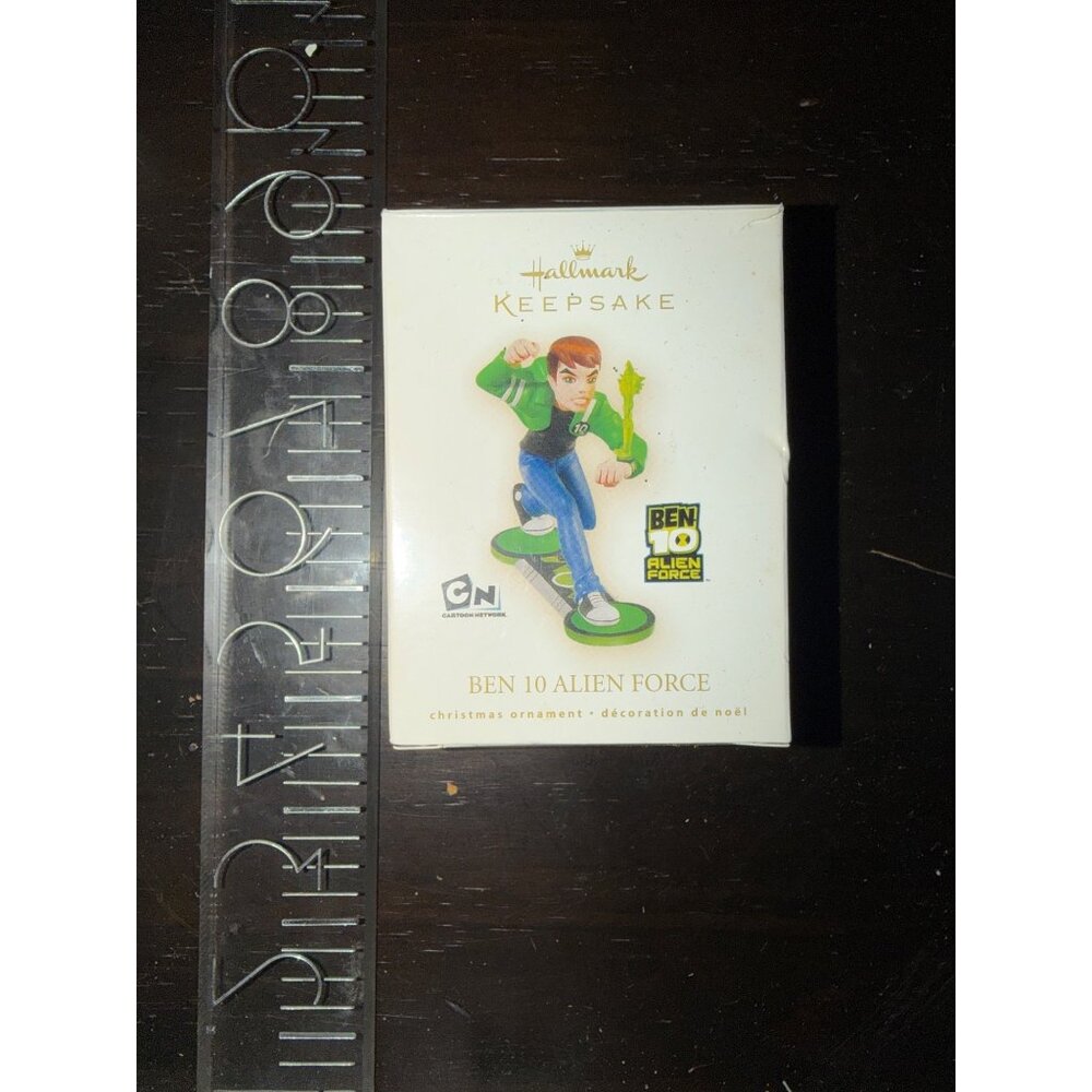 Hallmark Ben 10 Alien Force Keepsake Christmas Ornament